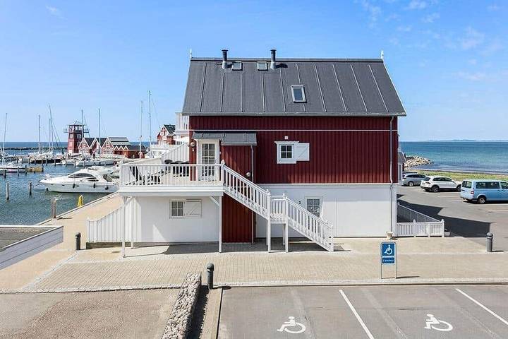 Ferienhaus für 6 Personen, mit Whirlpool und Sauna sowie Balkon auf Langeland - 2