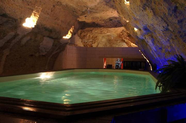 Chambre d’hôte pour 2 personnes, avec Terrasse et Piscine