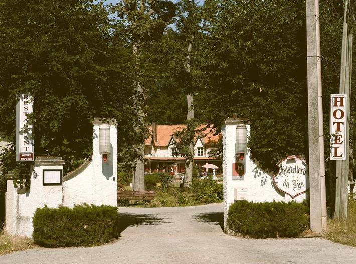 Hôtel pour 3 personnes, avec jardin à Lamorlaye - 3