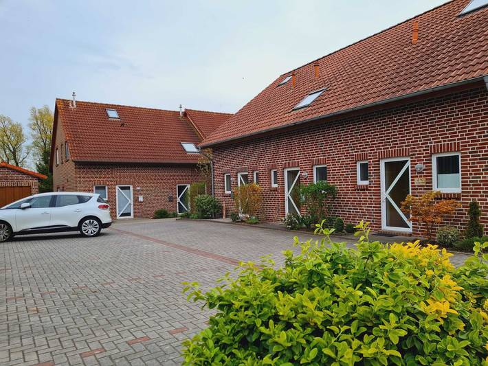 Bauernhof für 5 Personen, mit Terrasse und Garten in Wittmund - 2