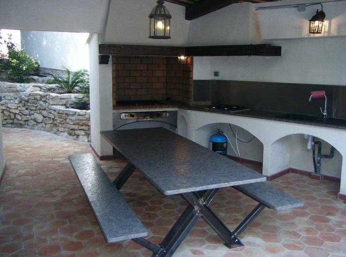 Location de vacances pour 12 personnes, avec jardin ainsi que balcon et piscine dans Parc national des Calanques - 3