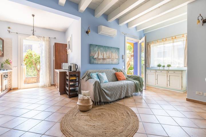 Casa de vacaciones "Alloggio Poseidone" en el área marina protegida con Wi-Fi in Crabonaxa/Villasimius, Villasimius