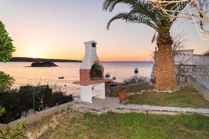 Ferienwohnung für 5 Personen, mit Balkon/Terrasse in Supetarska Draga - 4