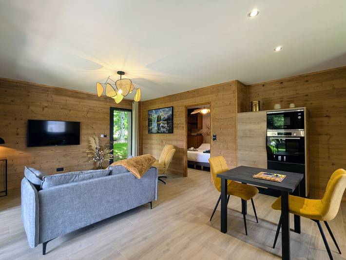Elegant lodge with private spa and wellness in Le Chambon-sur-Lignon, Mézenc