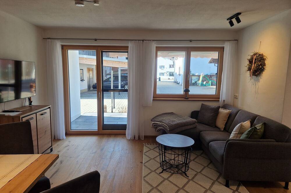 Ganze Wohnung, Ebenerdige Ferienwohnung Beim Schmölz in Hopferau, Bayerisch Schwaben