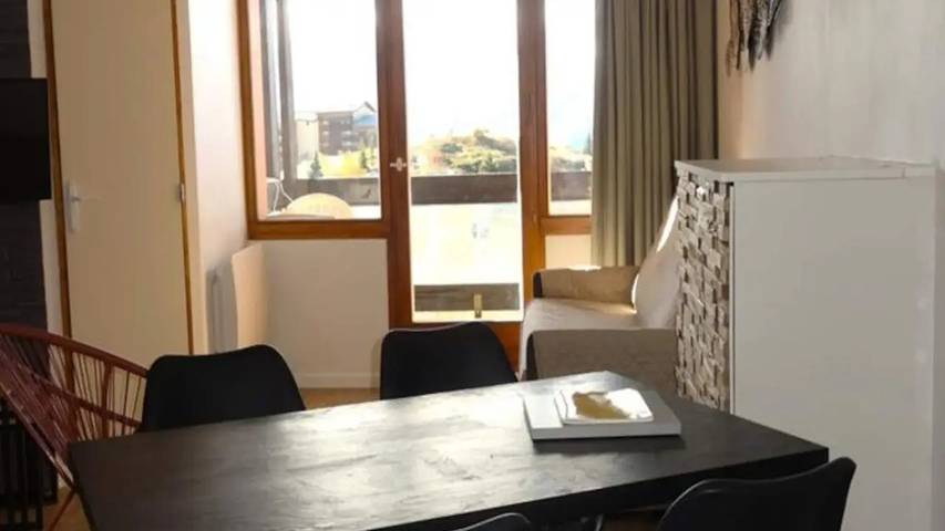 Gîte pour 6 personnes dans Office de Tourisme de l'Alpe d'Huez - 4