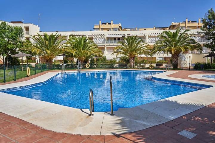 Holiday apartment for 5 people, with pool and garden as well as balcony - 1