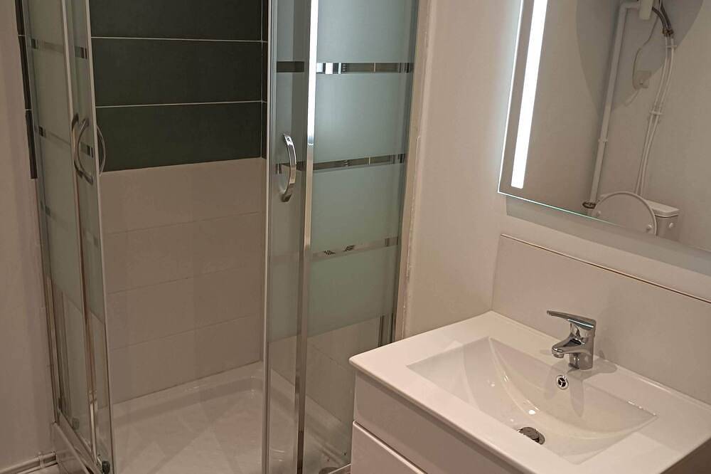 Apartamento entero, Charming apartment located in Corbeil-Essonnes, 5 minutes' walk from the station. in Corbeil-Essonnes, Essonne