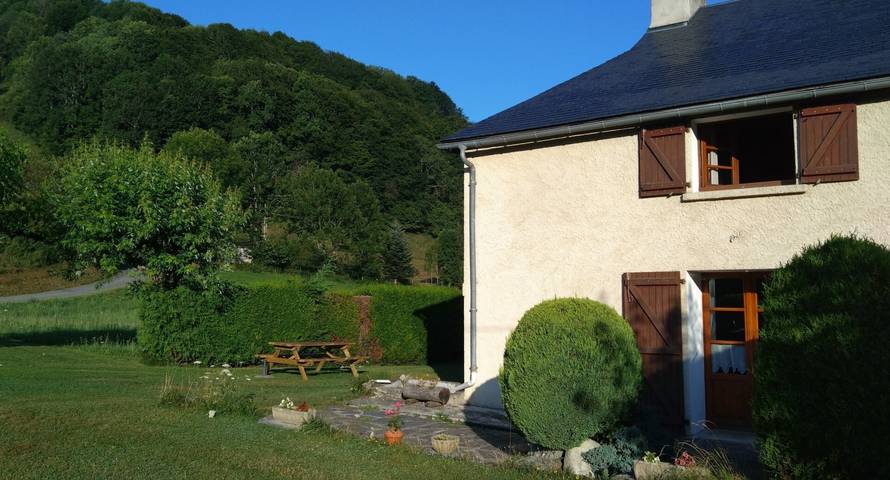 Location de vacances pour 5 personnes, avec balcon, animaux acceptés à Campan - 3