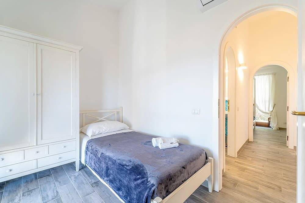 Vacation home for 6 guests with 95m² in Porto Ottiolu (166315) in Porto Ottiolu, Olbia-Tempio