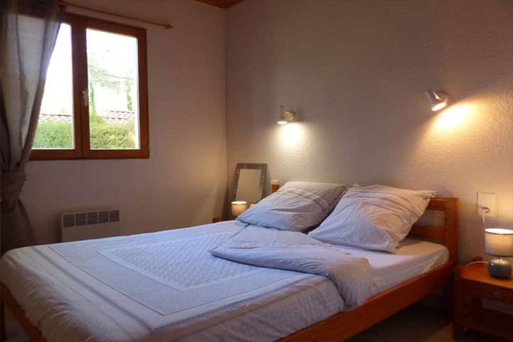 Location de vacances pour 4 personnes, avec jacuzzi ainsi que terrasse et jardin à Quillan - 2