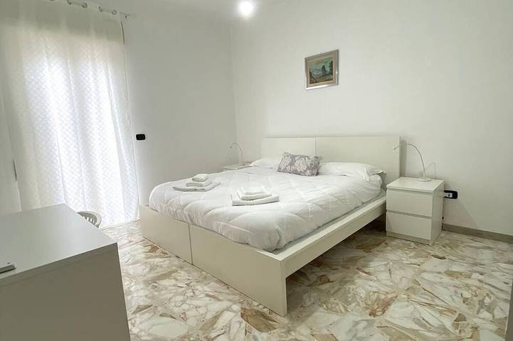 Casa Giulia comoda palazzina indipendente in Reggio di Calabria, Provincia di Reggio Calabria