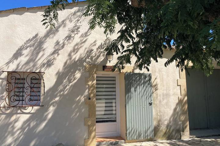 Gîte pour 5 personnes, avec jardin et terrasse