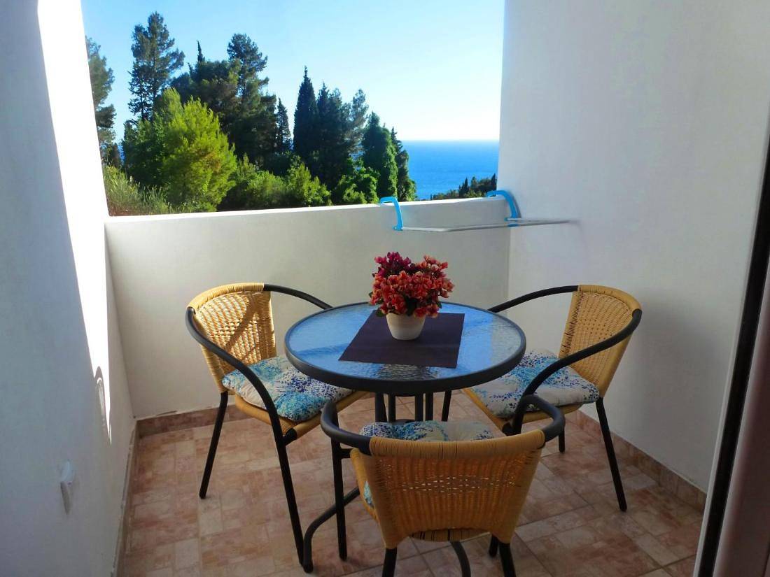 Geheel appartement, Comfort Apartment with Sea view & Pino in Ulcinj, Opština Ulcinj