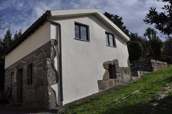 Casa de férias para 10 pessoas com terraço in Oliveira do Hospital e São Paio de Gramaços, Serra da Estrela