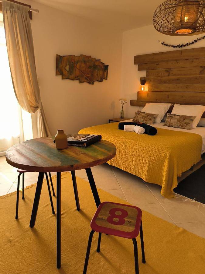 Les Bohemielles Chambre Mathilda in Cartelègue, Région de Blaye