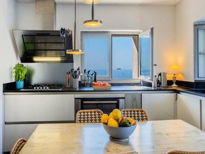 Gîte pour 8 personnes, avec jacuzzi et balcon, adapté aux familles à Brando - 2