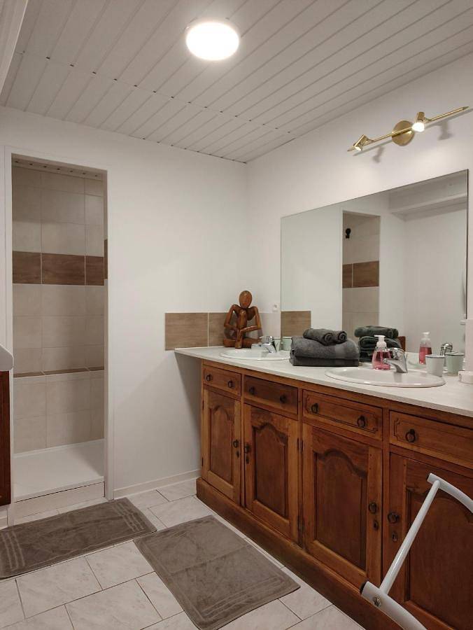 Location de vacances pour 2 personnes, avec sauna et jardin ainsi que piscine et vue à Lias-d'Armagnac - 4