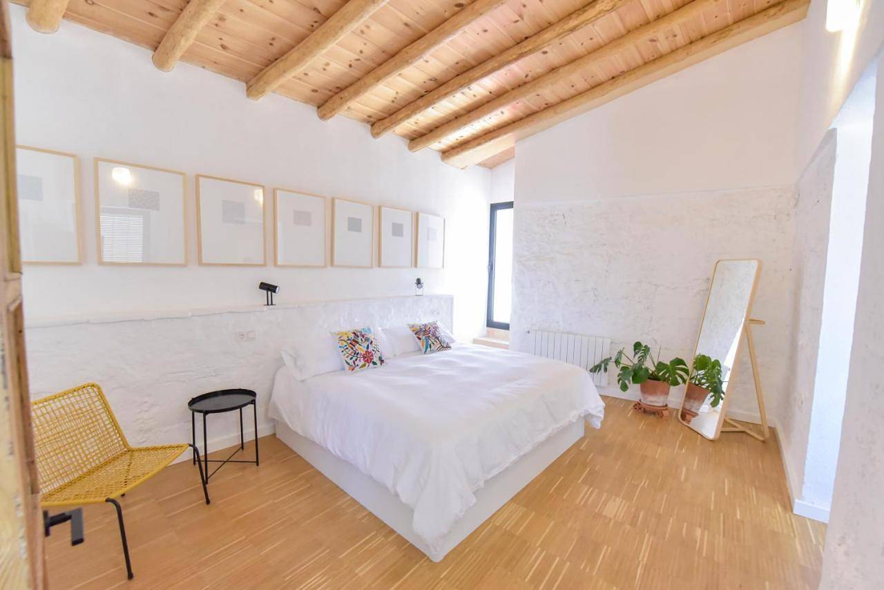 Three-Bedroom Villa in Linares de la Sierra, Sierra de Aracena y Picos de Aroche