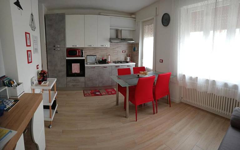 Ferienwohnung für 4 Personen, mit Balkon und Terrasse sowie Garten und Ausblick