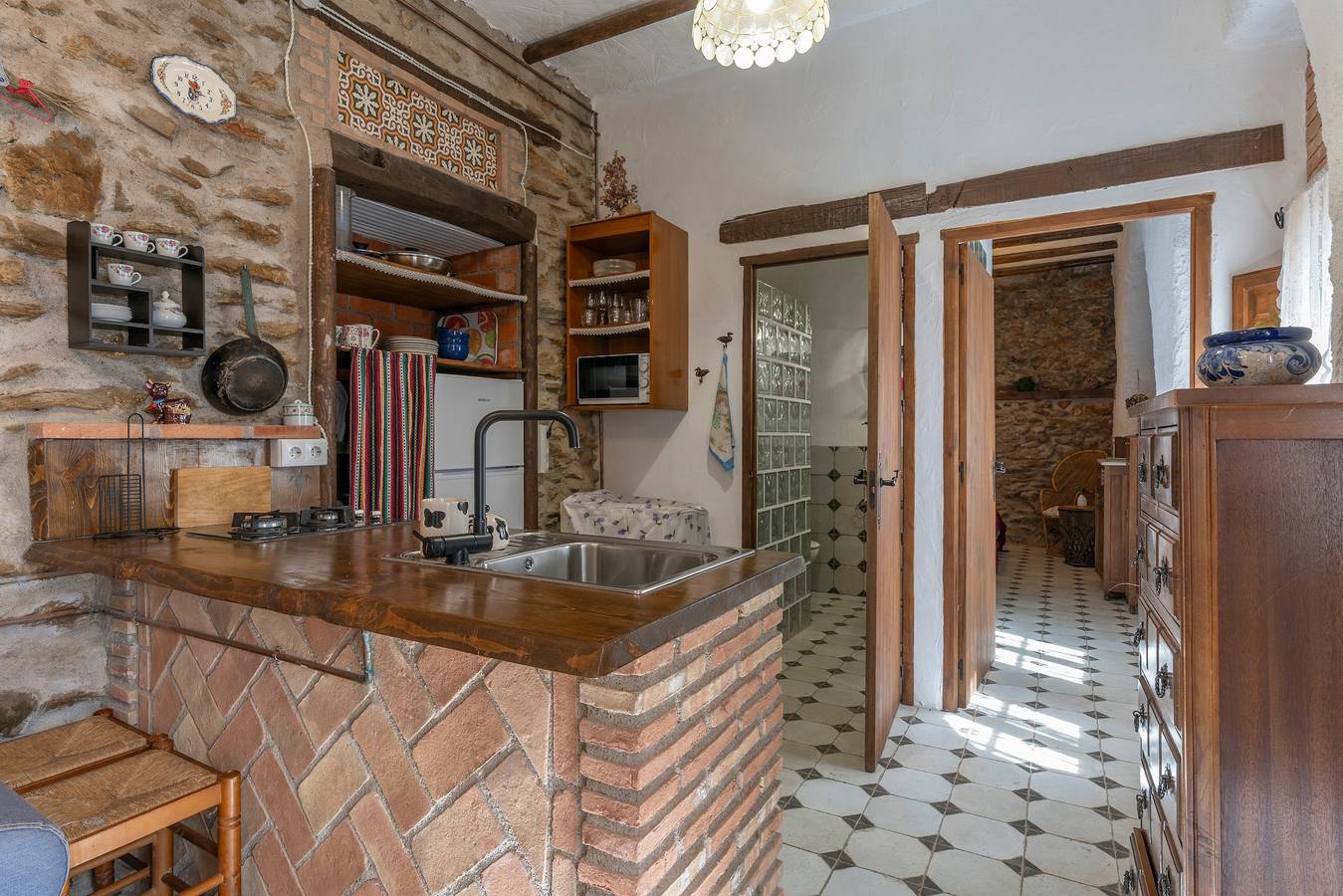 Entire apartment, Apartment 'Los Churros Para 4' with Wi-Fi in Rubite, Costa Tropical