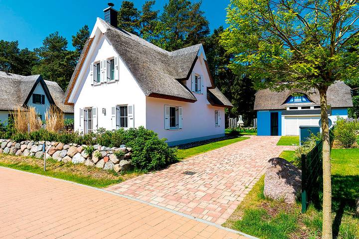 Ferienhaus für 5 Personen, mit Sauna und Terrasse sowie Garten, mit Haustier in Glowe