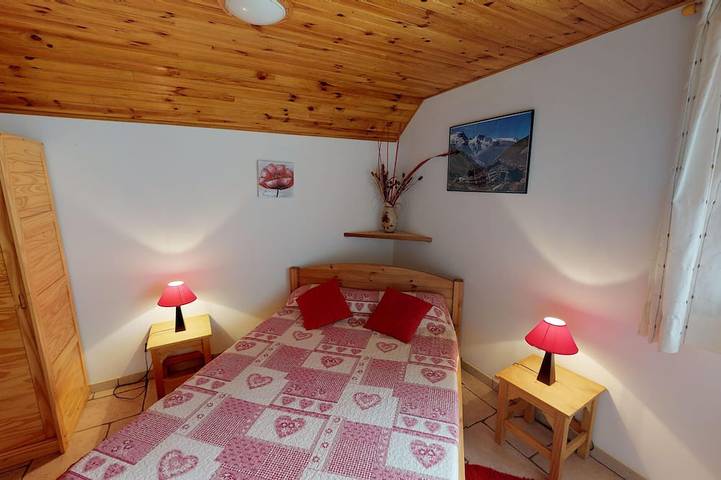 Gîte pour 9 personnes, animaux acceptés à Vicdessos (homonymie) - 2