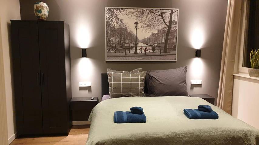 Chambre d’hôte pour 2 personnes, avec balcon à Amsterdam - 2