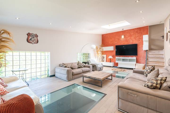 Gîte pour 8 personnes, avec jacuzzi et balcon dans Val-d'Oise - 2