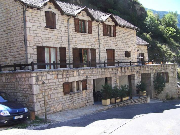 Casa de huéspedes para 5 personas, con piscina y terraza - 1