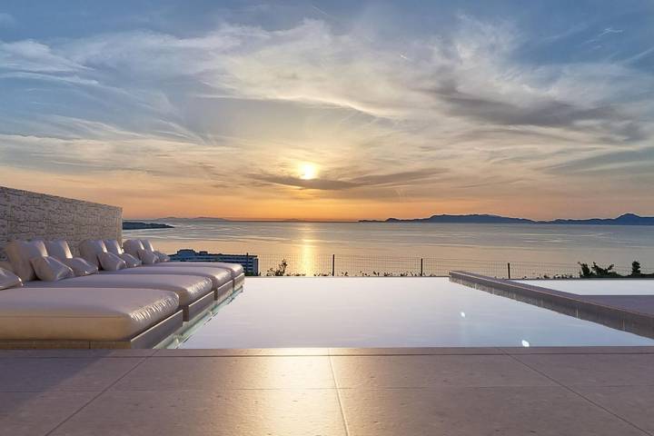 Vakantiehuis voor 8 personen, met balkon en tuin in Rhodos Stad