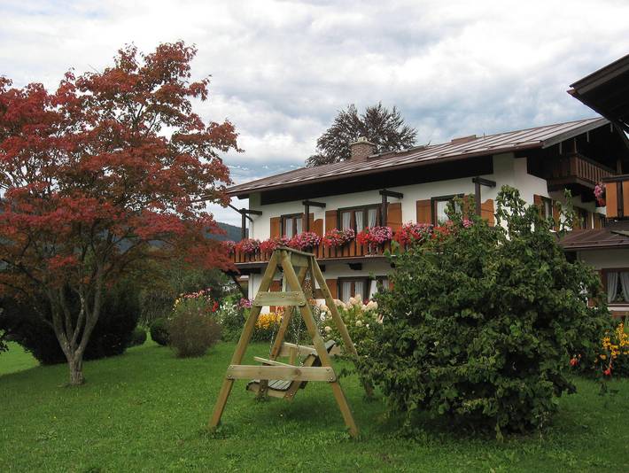 Ganze Ferienwohnung, Obergöbllehen - Ferienwohnung Nr. 2, 1 - 2 Personen, 44 qm, 1 Schlafzimmer, 2 Balkone in Schönau am Königssee, Berchtesgadener Alpen