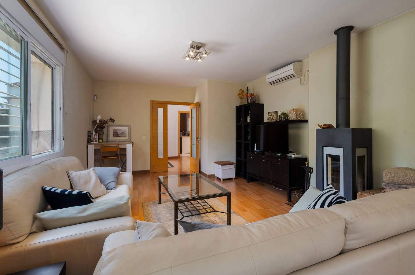 Villa 'La Casona Luxus und Entspannung' mit privatem Pool, Wlan und Klimaanlage in Las Pajanosas, Guillena