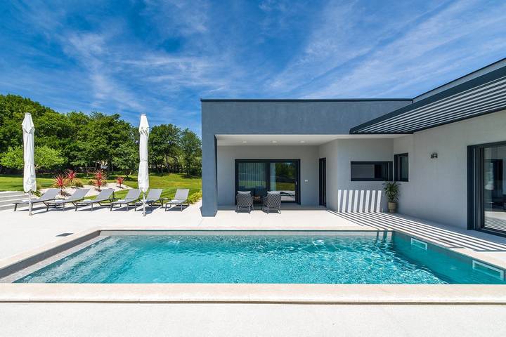 Location de vacances pour 6 personnes, avec jardin et piscine à Bale (Croatie) - 3