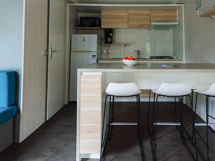 Yelloh! Village Les Bois Du Chatelas - Mobilhome 4 personnes - Clim in Bourdeaux, Région de Die