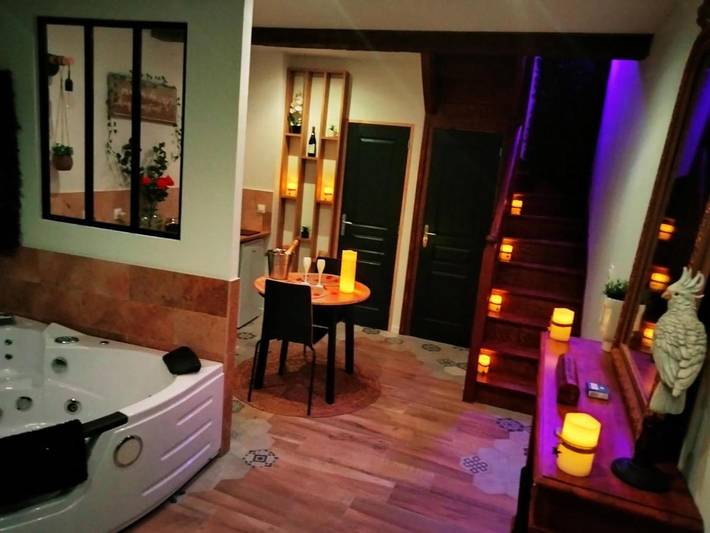 Villa pour 2 personnes, avec jacuzzi et balcon en Rhône-Alpes - 4