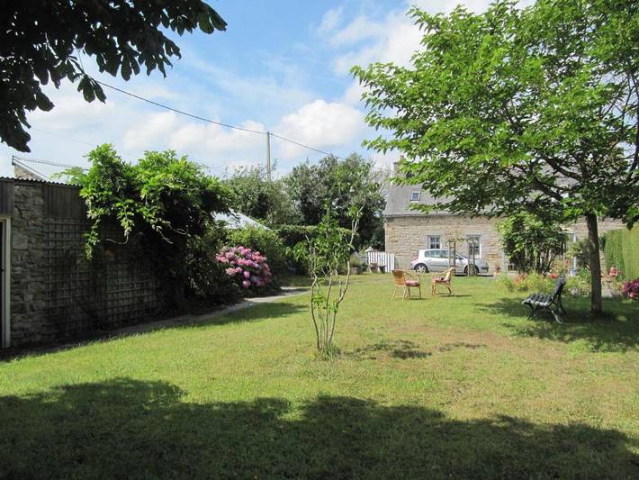 Location de vacances pour 5 personnes, avec Jardin à Brélidy