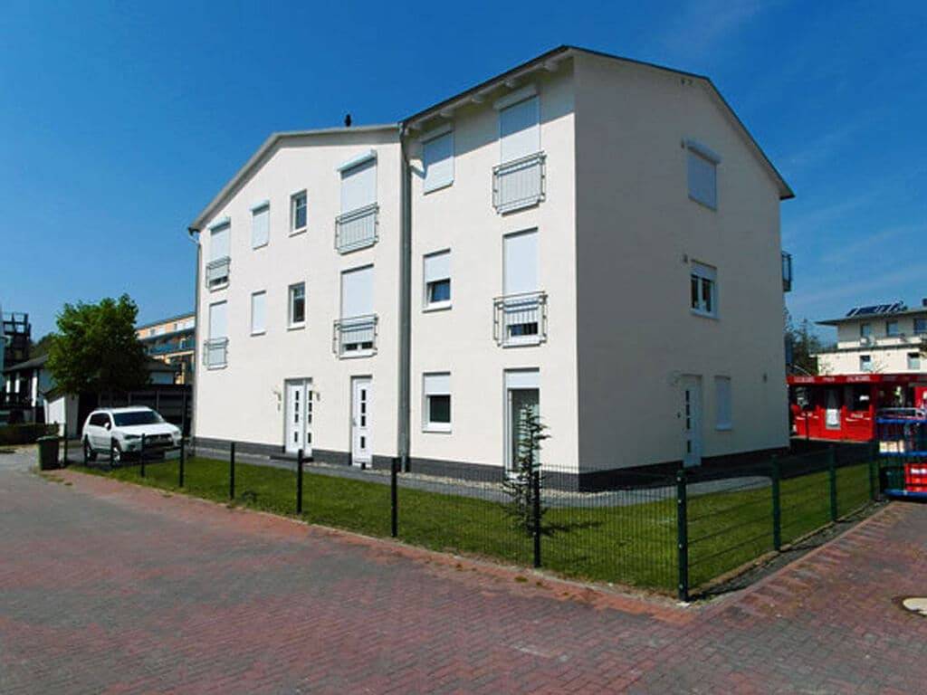 Seegurke Komfortable Ferienresidenz in Breege, Rügen