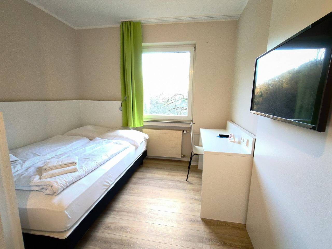 Ganze Wohnung, Bendorf Hotel by Belvilla Budget-Doppelzimmer in Bendorf, Landkreis Mayen-Koblenz