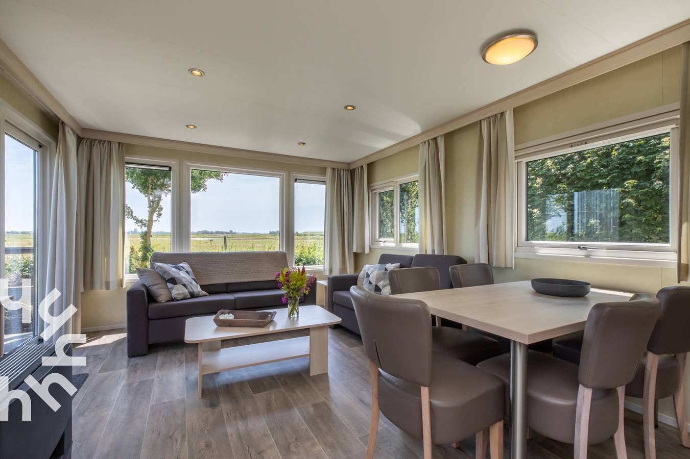 Komfortables 5-Personen-Ferienchalet mit Panoramablick in Kerkwerve in Kerkwerve, Zeeuwse Kust