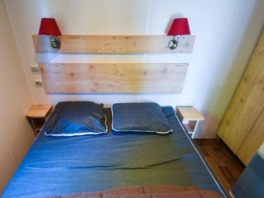 Camping La Forêt Lahitte - Tiny house 4 personen - Wohnwagen 2 Kleeblätter 2 Zimmer in Parentis-en-Born, Côte d’Argent