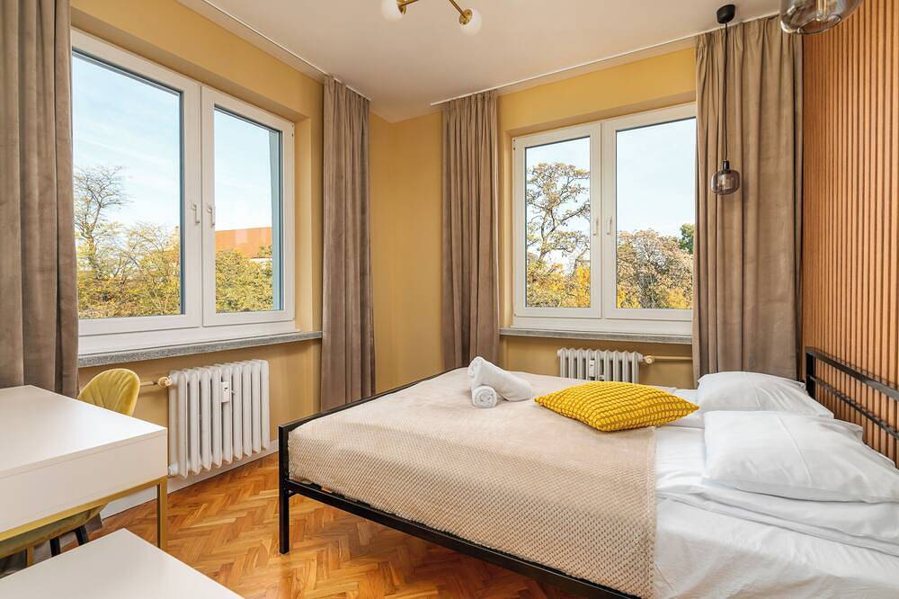 Appartamento intero, Oldtown Parkview Apartment  5 minute walk to the market suqare - old moat view in Breslavia, Niederschlesien