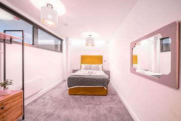 Apartment for 2 People in Huddersfield, West Yorkshire, Photo 4