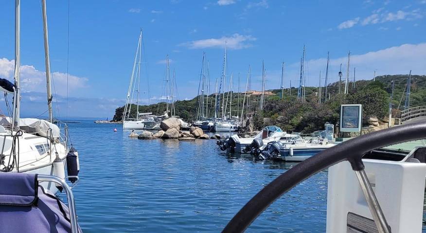 Boot für 6 Personen, mit Ausblick und Terrasse in Italien - 3