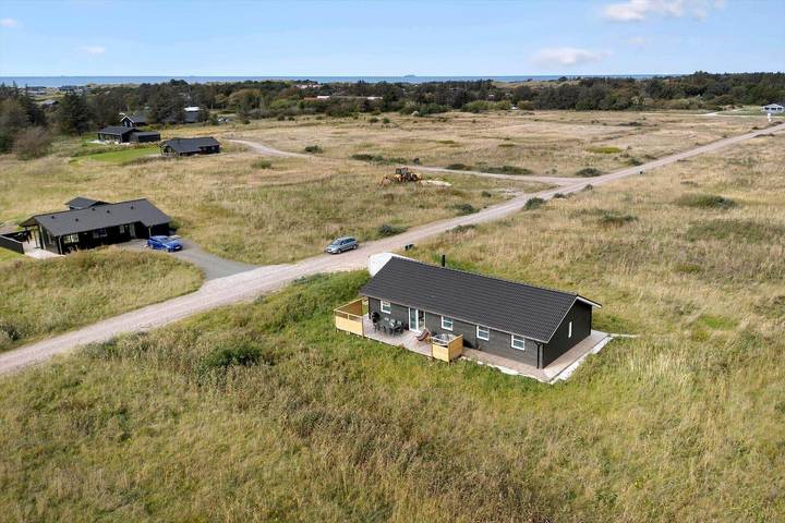 Ferienhaus für 8 Personen, mit Pool und Terrasse