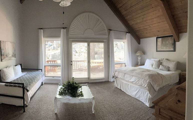 Apartamento para 17 personas, con balcón en Estados Unidos