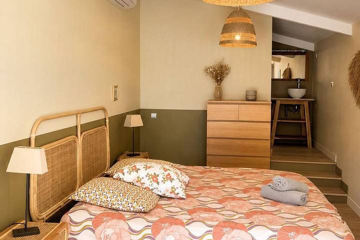 Location de vacances pour 10 personnes, avec jardin à Puget - 4