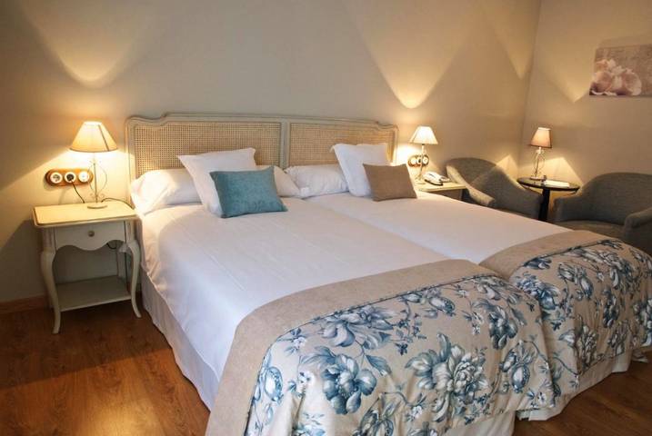 Hôtel pour 2 personnes, avec piscine ainsi que jacuzzi et jardin à Alcañiz - 3