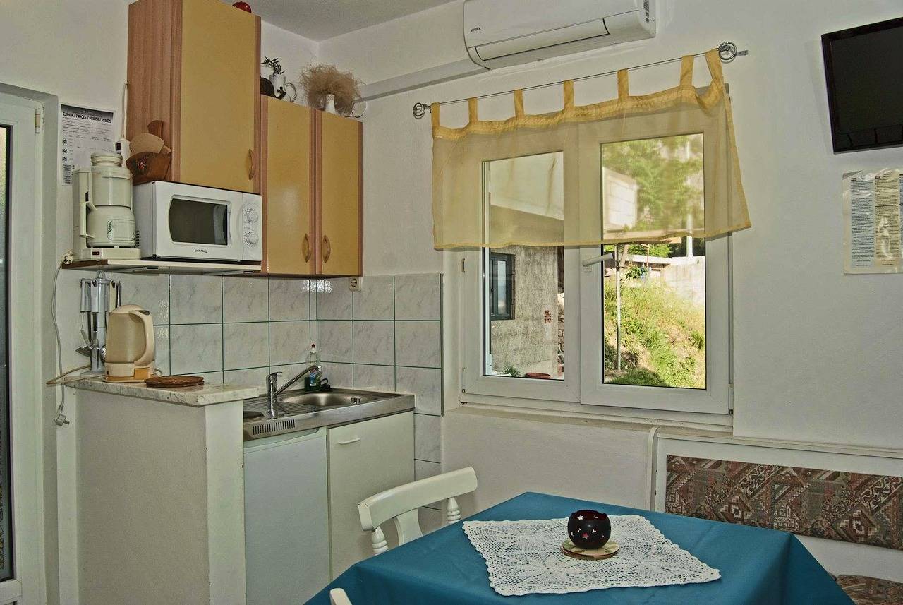 Ganze Wohnung, Erdgeschosswohnung Danica A2 in Gradac, Makarska Riviera