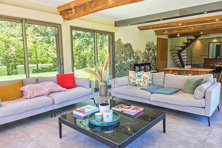 Location de vacances pour 8 personnes à Saint-Gatien-des-Bois